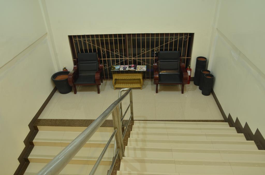 The Premiere Business Hotel Калибо Экстерьер фото